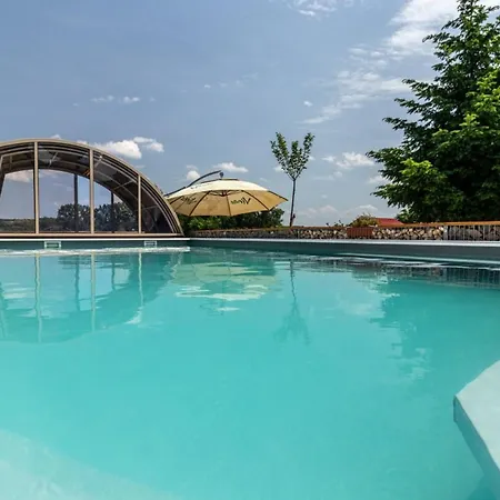 אורחן San Marco - Na Brnenske Ulici Mutěnice